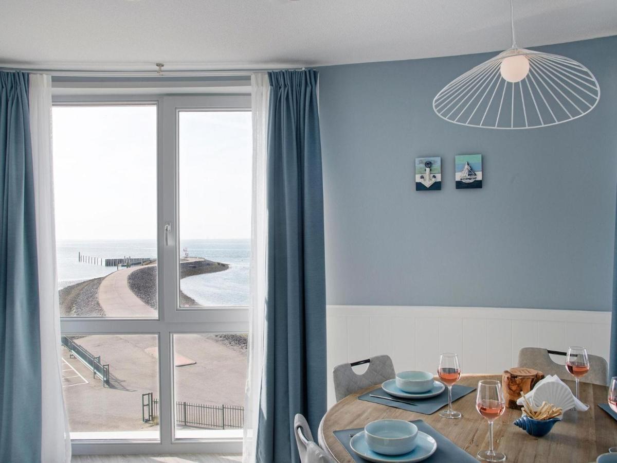 Apartment Stylish With Sea View